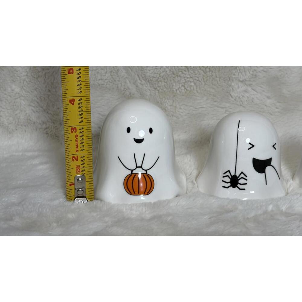 10 Strawberry Street Ghost Halloween Nesting Cups - Picture 4 of 7